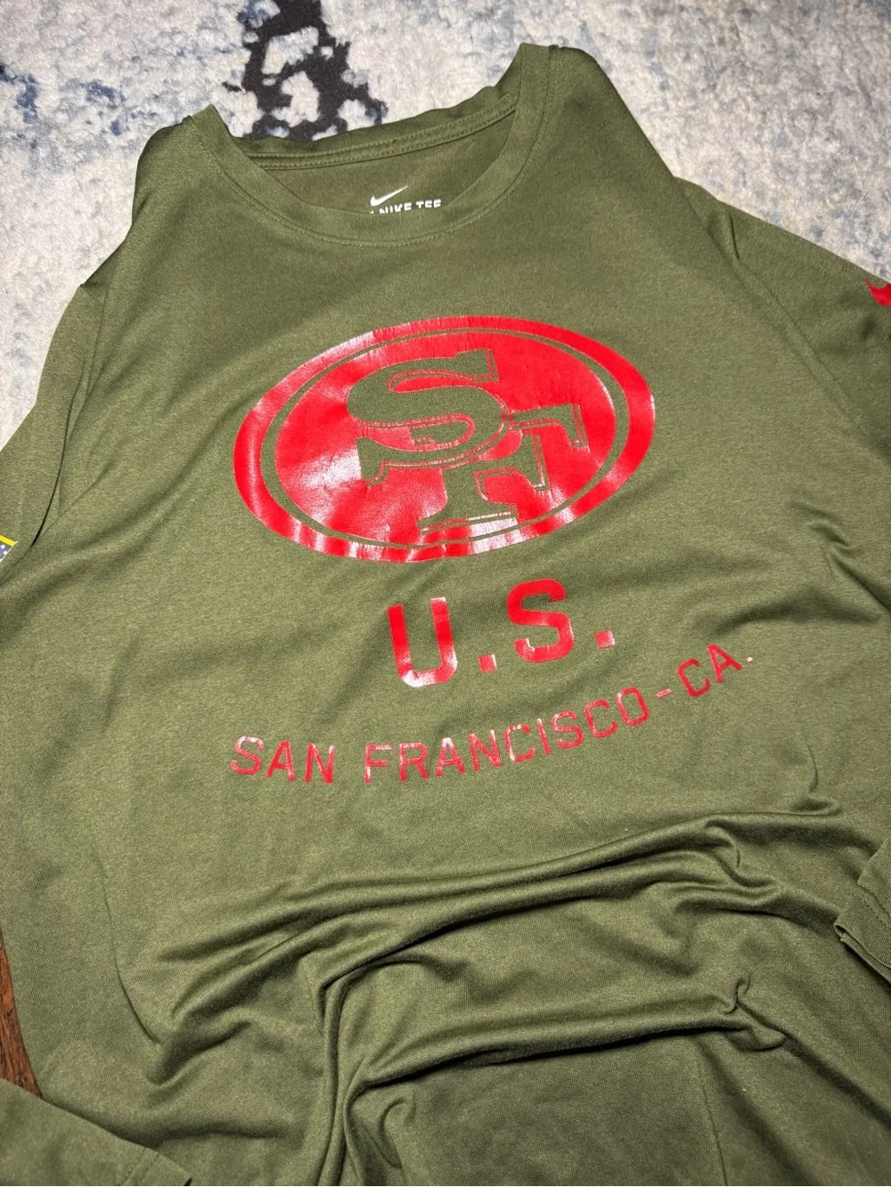 Nike Dri-FIT San Francisco 49ers Salute to Service Long Sleeve Shirt Youth XL